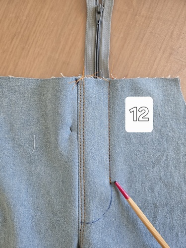 Coudre braguette jean étape 12