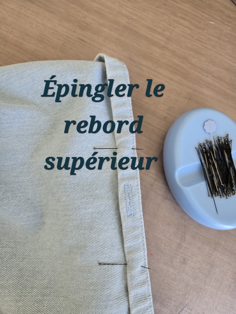 Epinglez les rebords supérieur du pochon